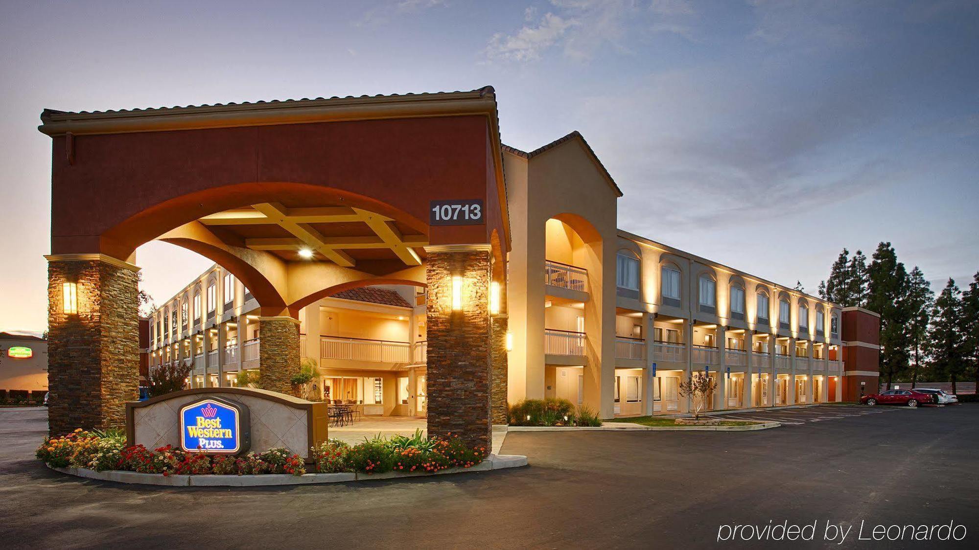 Best Western Plus Rancho Cordova Inn Exterior photo